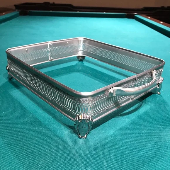 Silver Footed Tray for a glass casserole dish - Picture 3 of 8